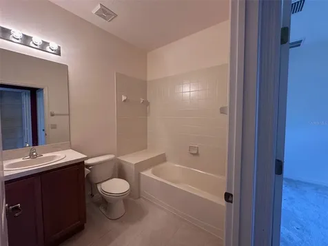 1224 Vienna Square Drive Winter Haven FL 33884