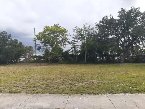 31 & 35 Orange Avenue W Lake Wales FL 33853