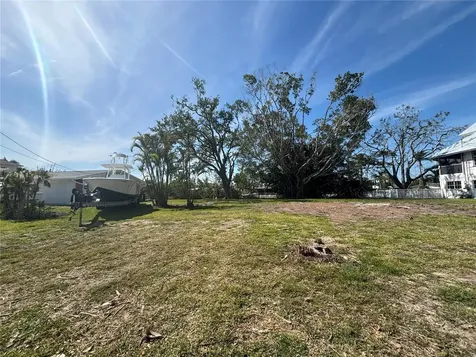 4417 Dolphin Lane Palmetto FL 34221