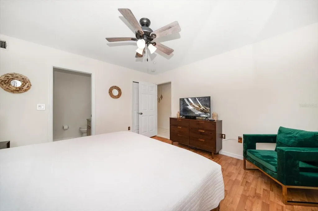 1500 Gulf Boulevard Indian Rocks Beach FL 33785