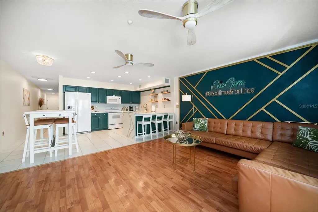 1500 Gulf Boulevard Indian Rocks Beach FL 33785