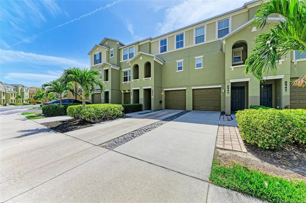 8943 White Sage Loop Lakewood Ranch FL 34202