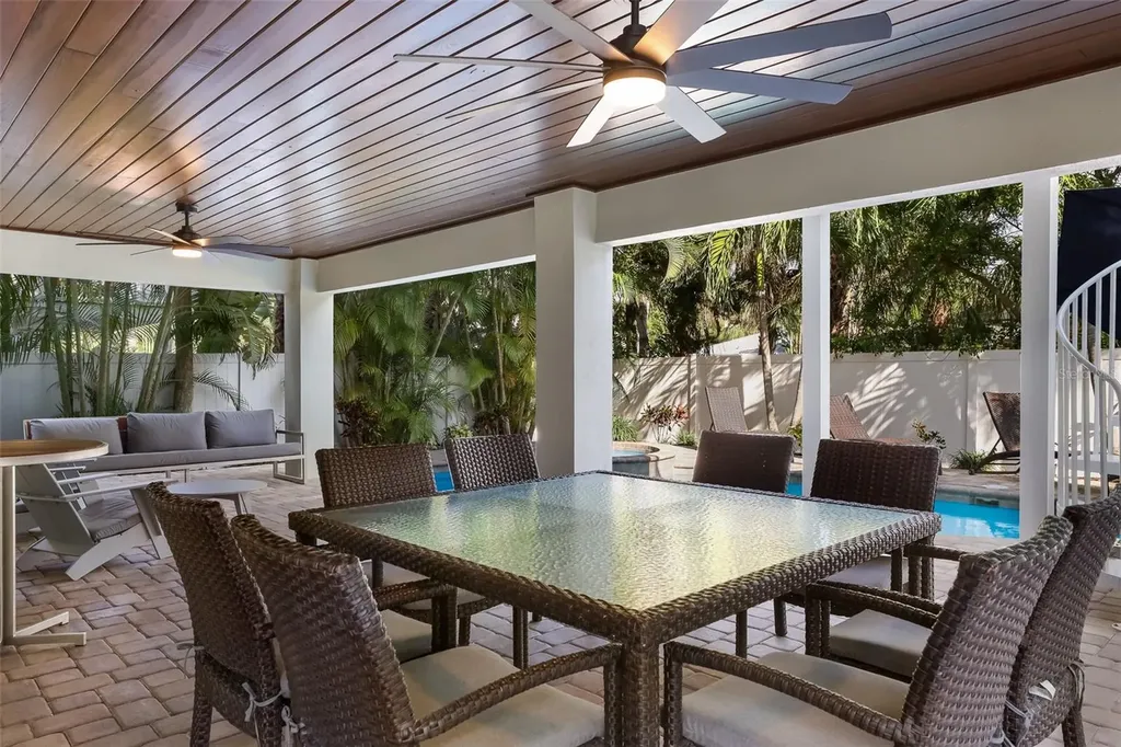 113 Maple Avenue Anna Maria FL 34216