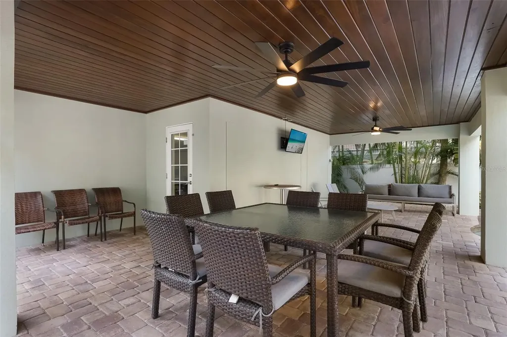 113 Maple Avenue Anna Maria FL 34216