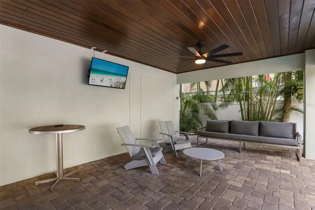 113 Maple Avenue Anna Maria FL 34216