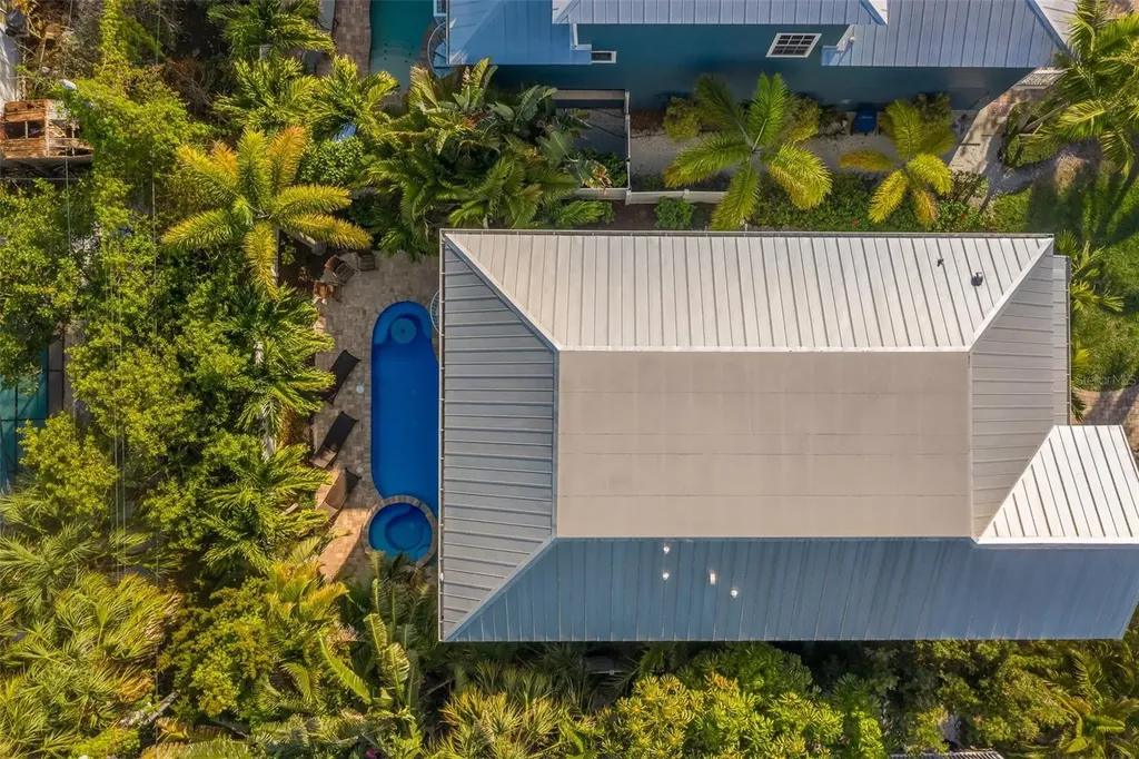 113 Maple Avenue Anna Maria FL 34216