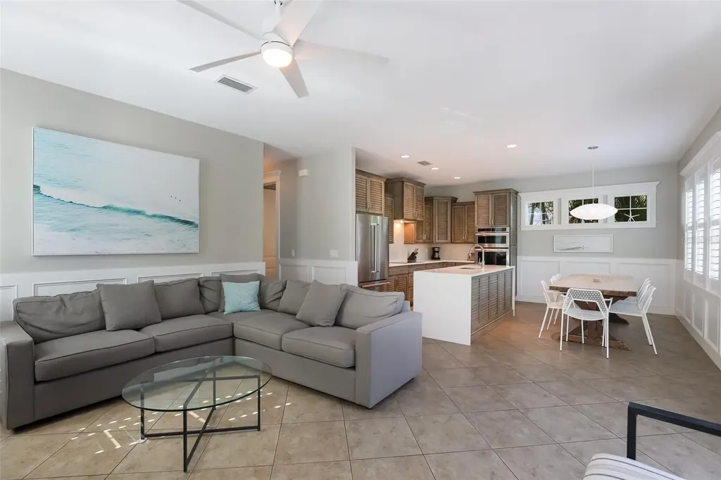 113 Maple Avenue Anna Maria FL 34216