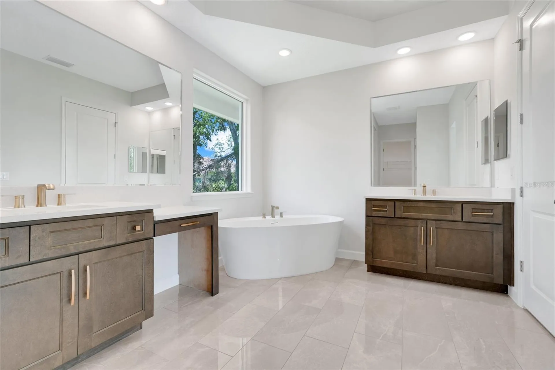 132 New Leatherwood Drive Palm Coast FL 32137