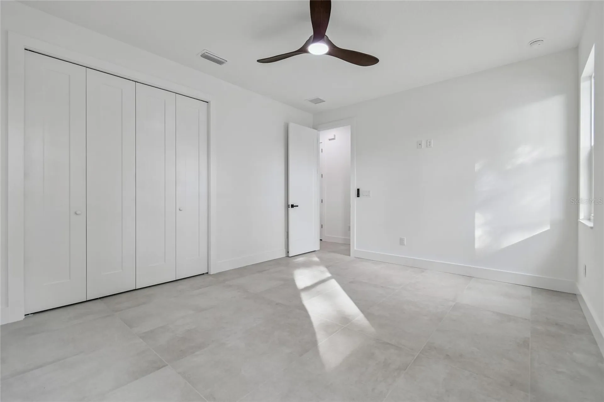 5406 N Pershing Place Tampa FL 33603