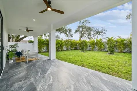 5406 N Pershing Place Tampa FL 33603