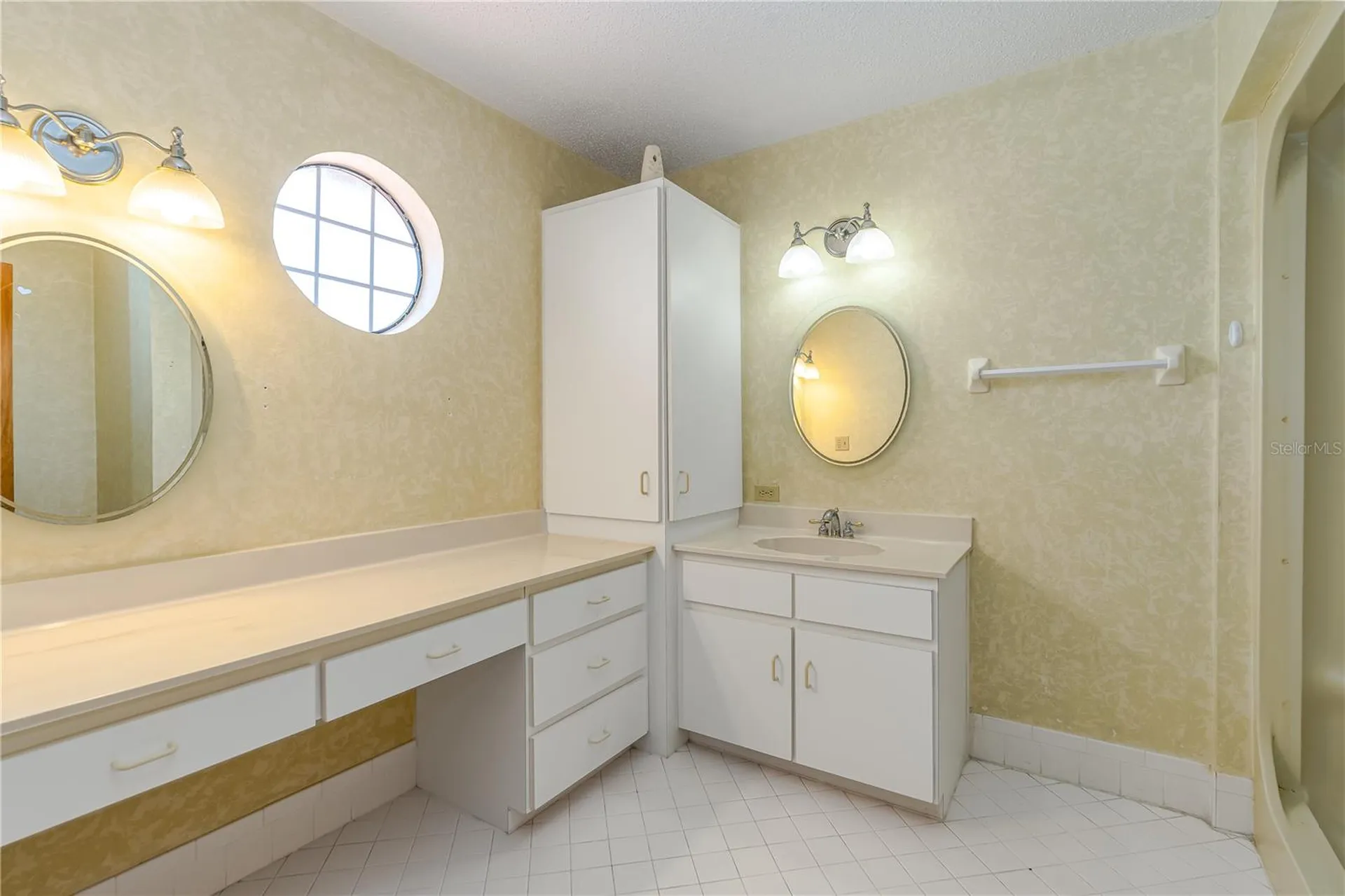 200 Florida Shores Boulevard Daytona Beach FL 32118