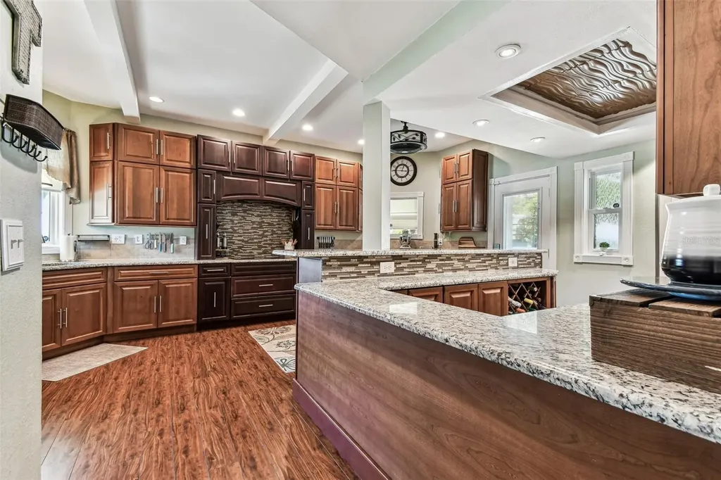 1500 Elmwood Street Clearwater FL 33755
