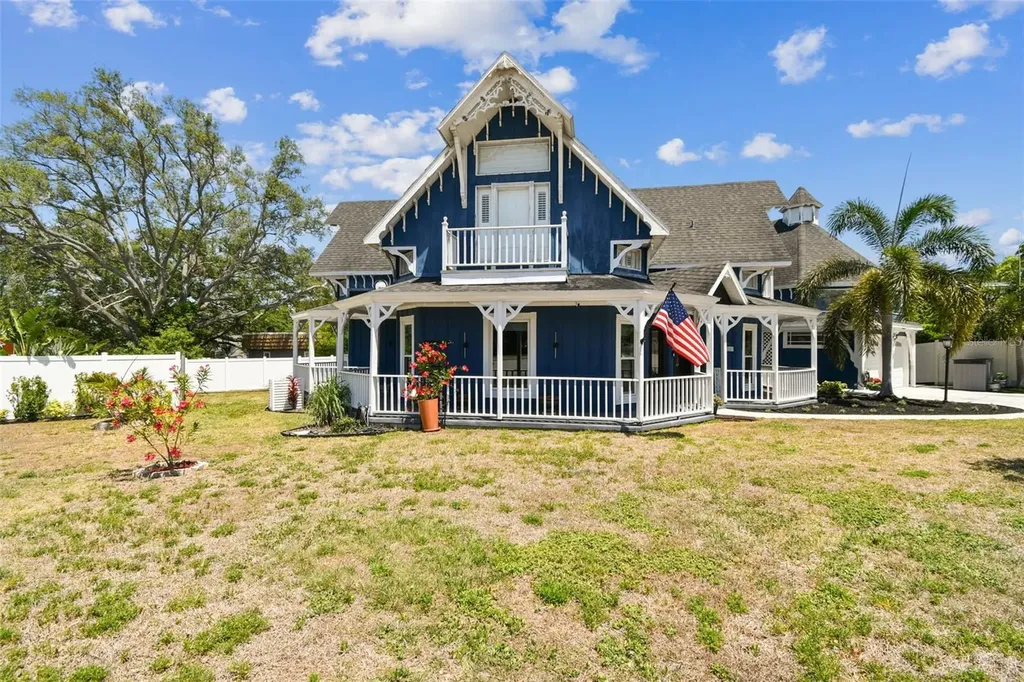 1500 Elmwood Street Clearwater FL 33755