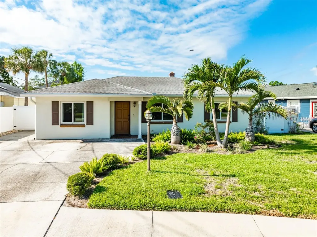 4104 W Watrous Avenue Tampa FL 33629