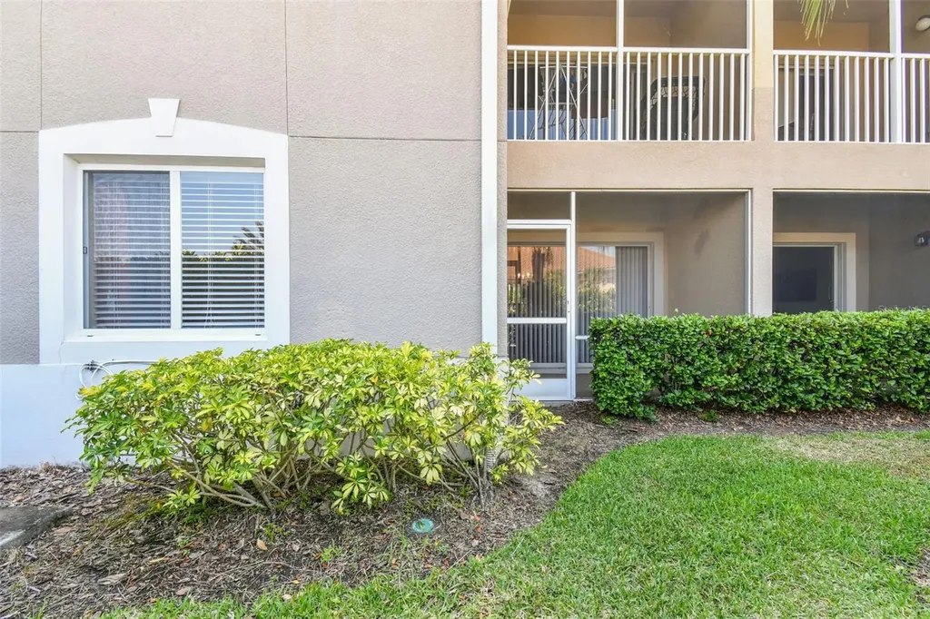 1231 Godavari Way Wesley Chapel FL 33543