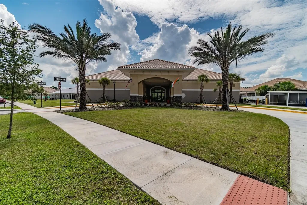 1231 Godavari Way Wesley Chapel FL 33543