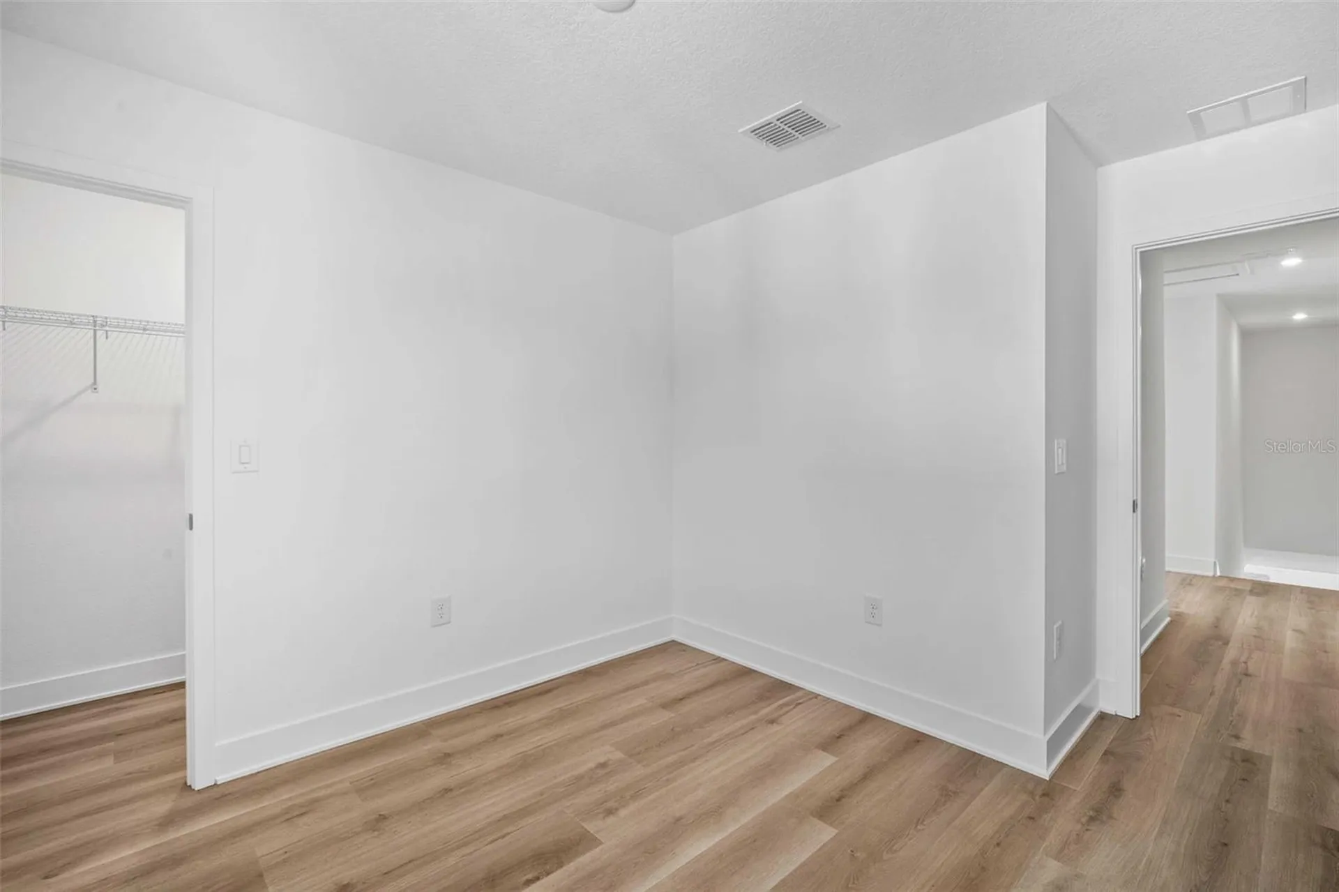 2711 W North B Street Tampa FL 33609