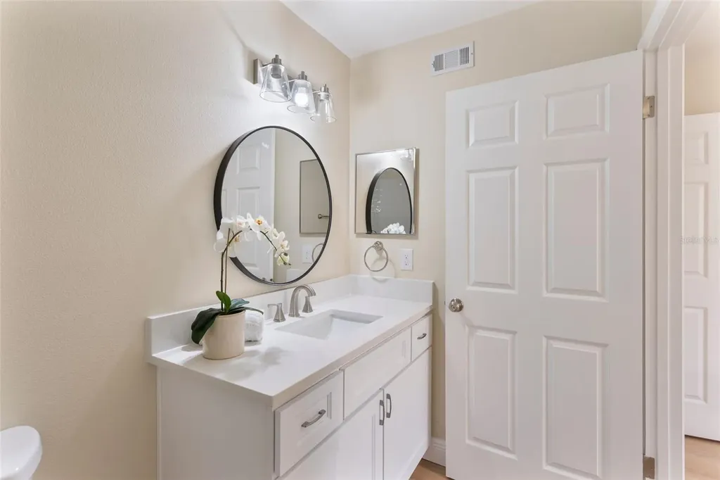 725 Northlake Boulevard Altamonte Springs FL 32701