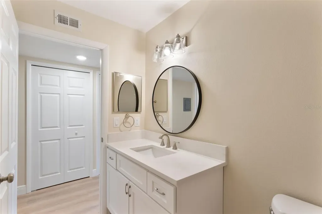 725 Northlake Boulevard Altamonte Springs FL 32701