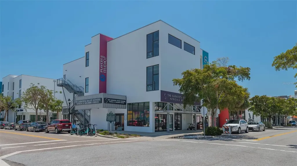 1742 9th Street Sarasota FL 34236