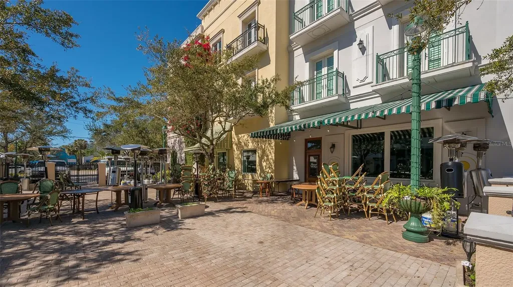 1742 9th Street Sarasota FL 34236