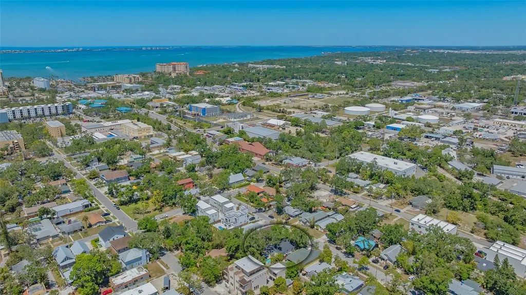 1742 9th Street Sarasota FL 34236
