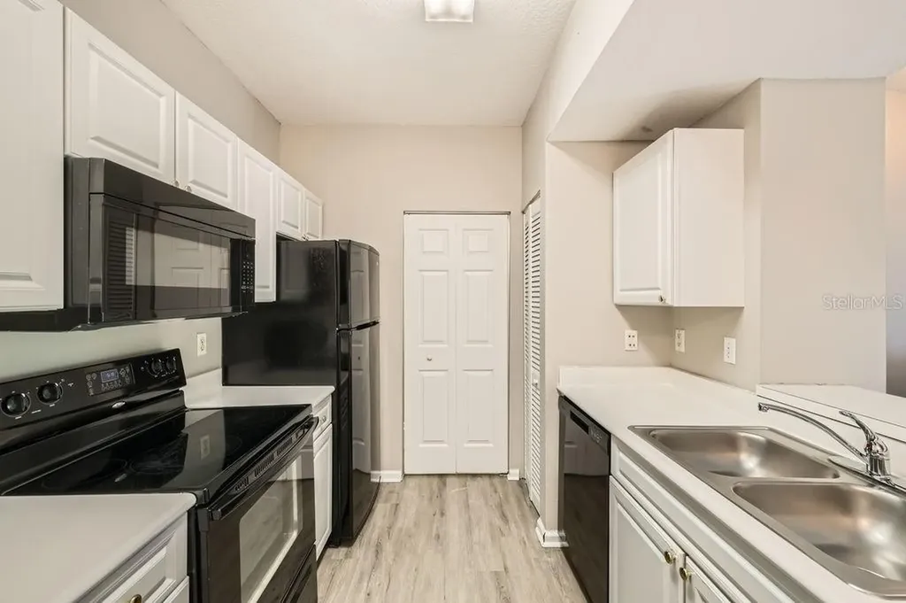 14238 Fredricksburg Drive Orlando FL 32837