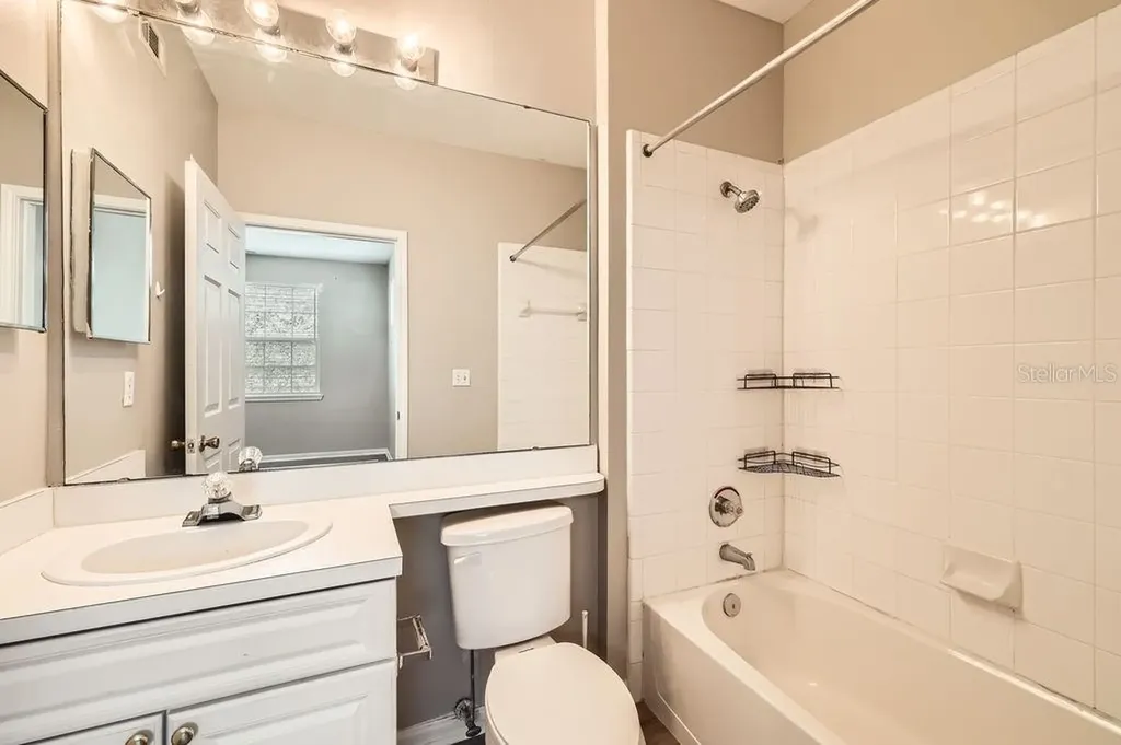 14238 Fredricksburg Drive Orlando FL 32837