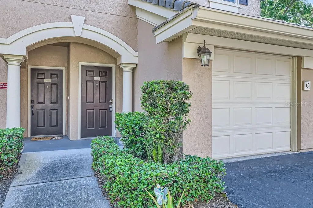 14238 Fredricksburg Drive Orlando FL 32837