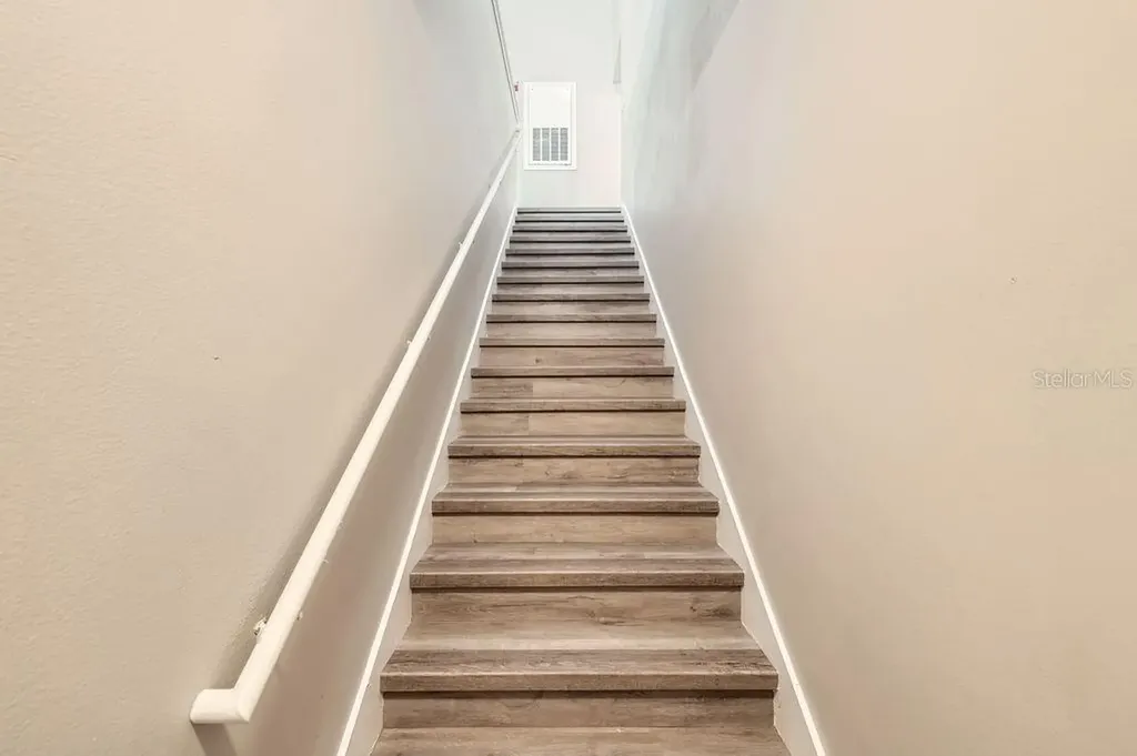 14238 Fredricksburg Drive Orlando FL 32837