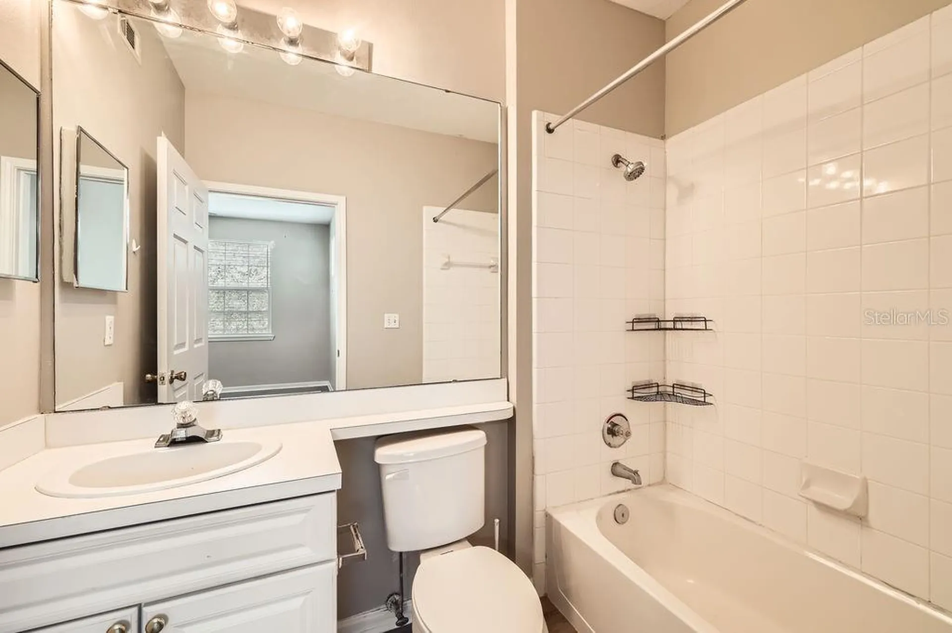 14238 Fredricksburg Drive Orlando FL 32837