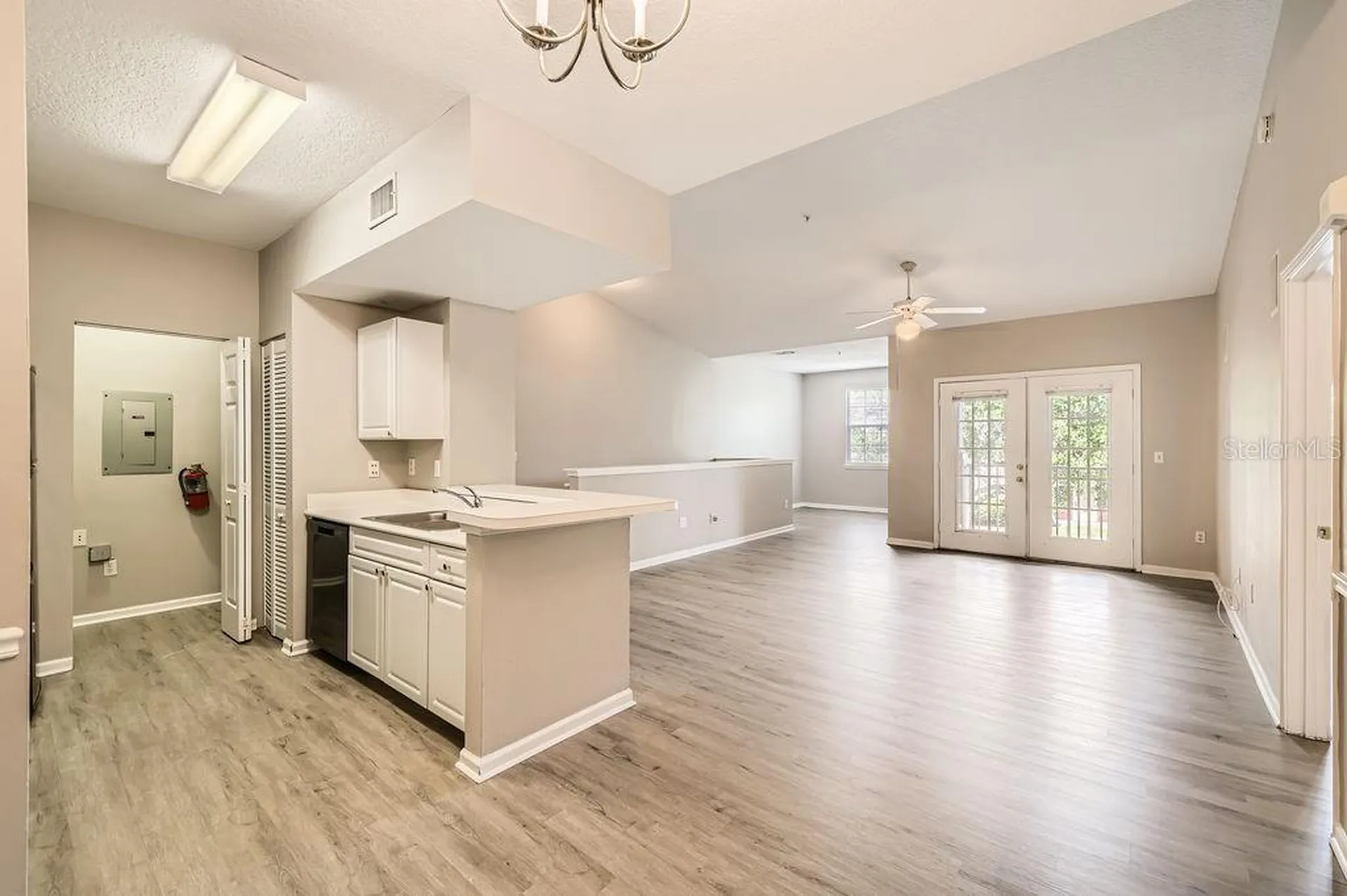 14238 Fredricksburg Drive Orlando FL 32837