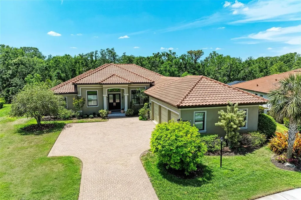 9734 Carnoustie Place Bradenton FL 34211
