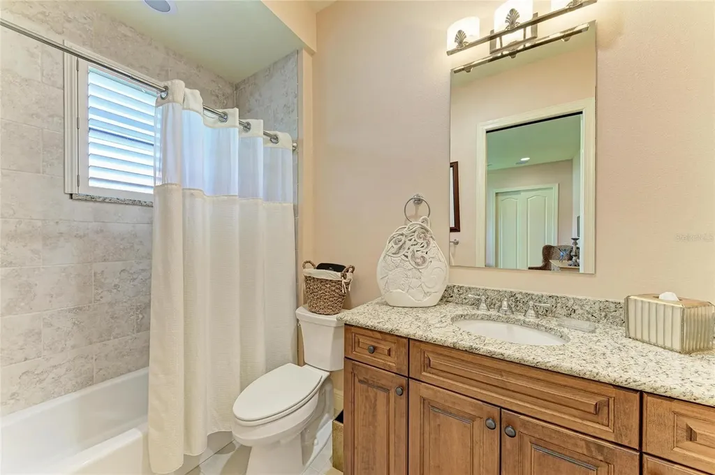 9734 Carnoustie Place Bradenton FL 34211