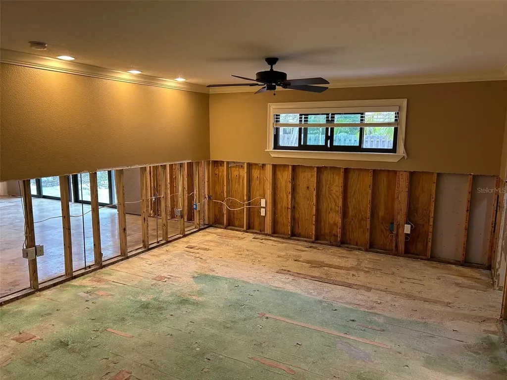 833 Lantana Avenue Clearwater Beach FL 33767