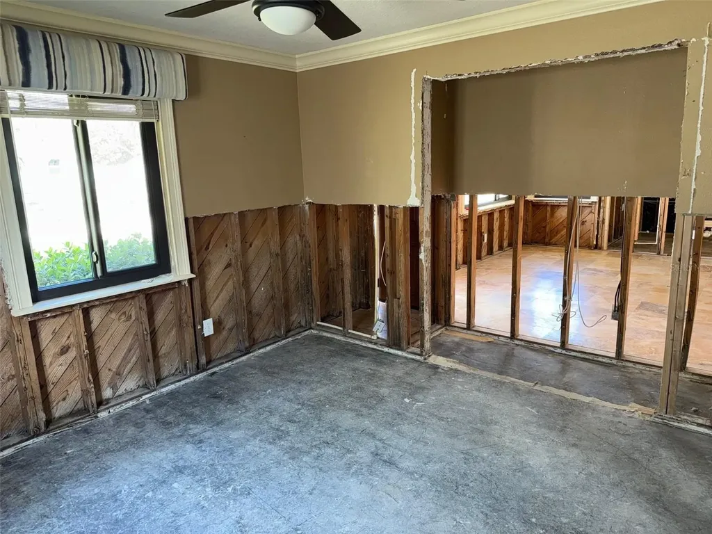 833 Lantana Avenue Clearwater Beach FL 33767