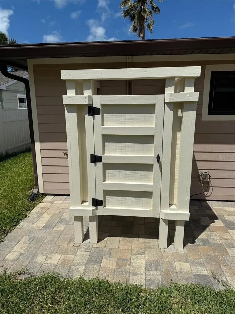 833 Lantana Avenue Clearwater Beach FL 33767