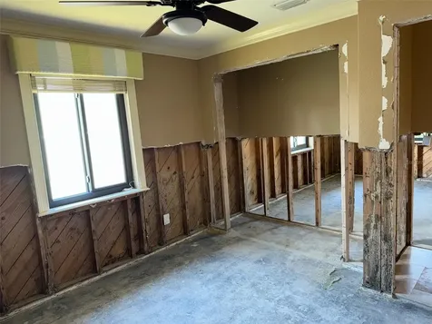 833 Lantana Avenue Clearwater Beach FL 33767
