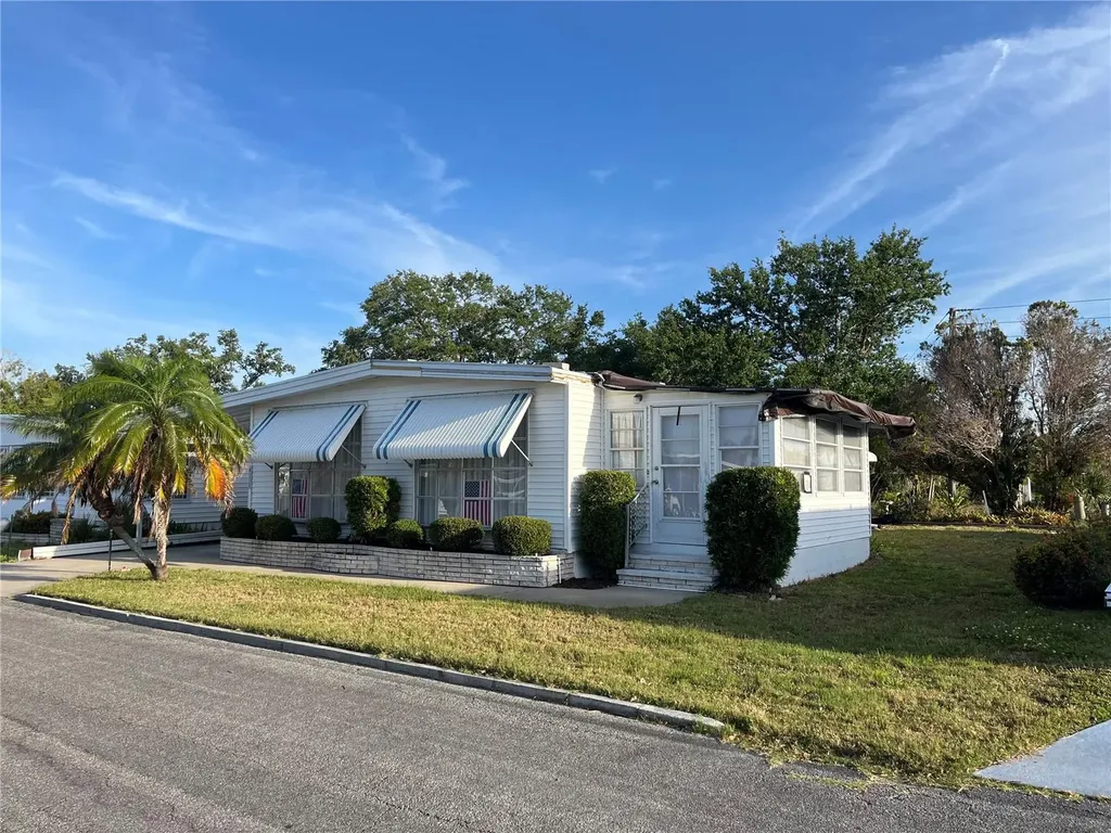 411 Cervina Drive N Venice FL 34285