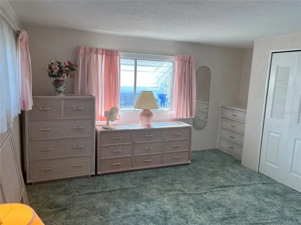 411 Cervina Drive N Venice FL 34285