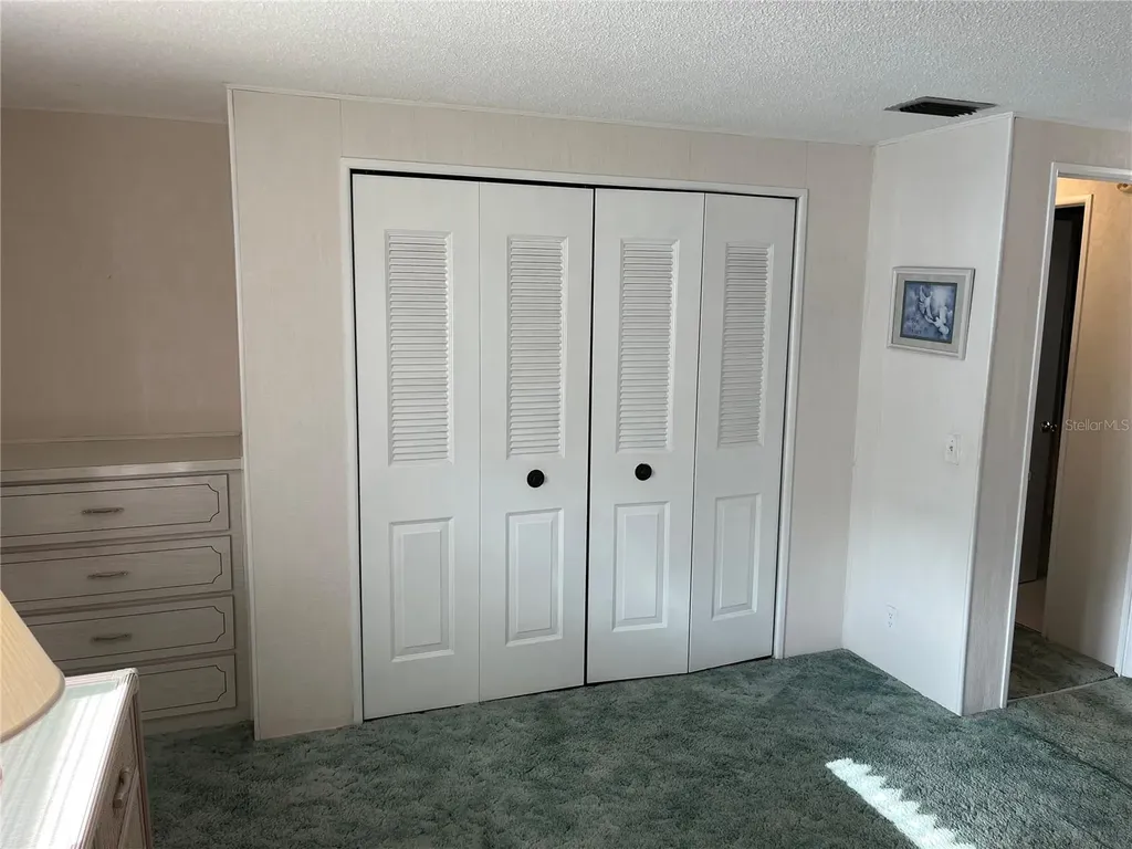 411 Cervina Drive N Venice FL 34285