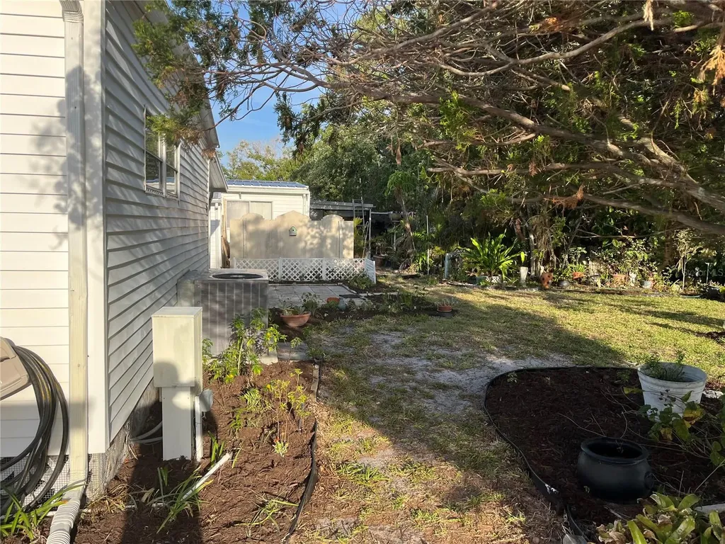 411 Cervina Drive N Venice FL 34285