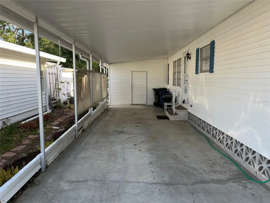 411 Cervina Drive N Venice FL 34285