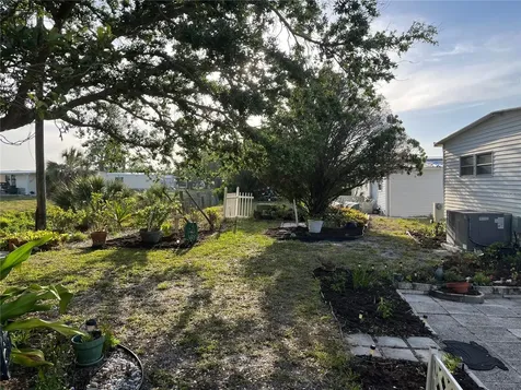 411 Cervina Drive N Venice FL 34285