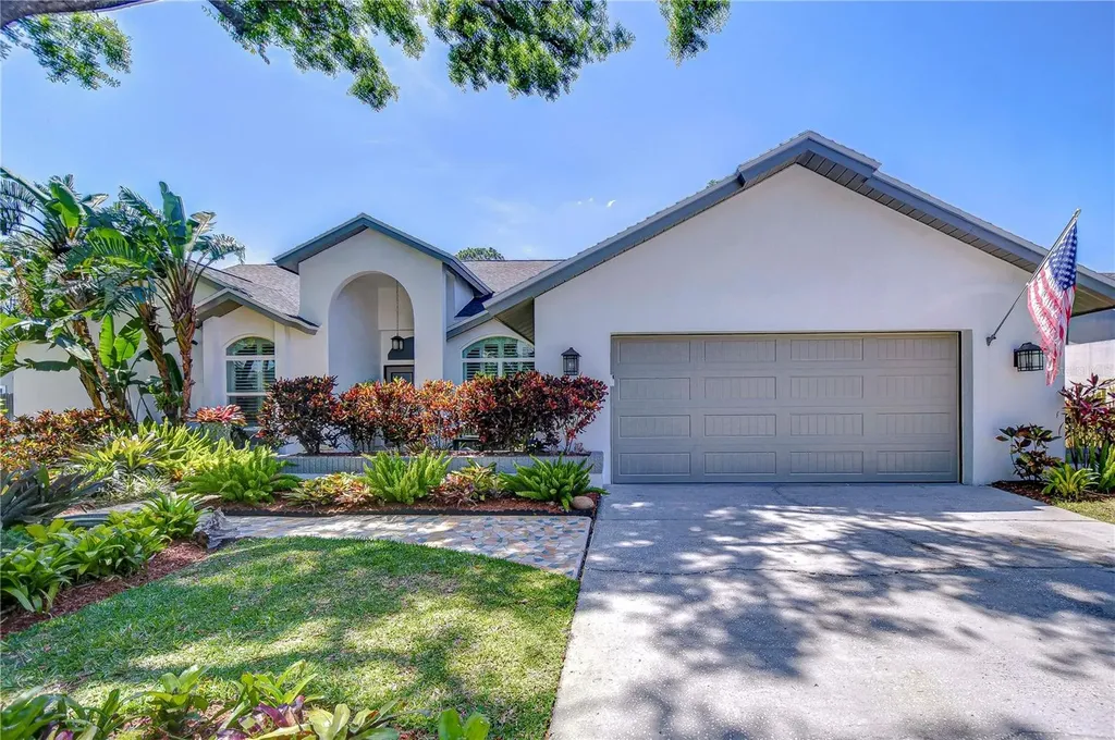 13710 Walbrooke Drive Tampa FL 33624