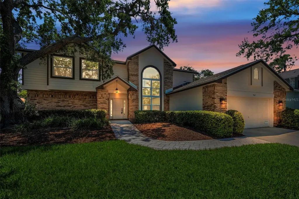 962 Marco Drive NE St Petersburg FL 33702