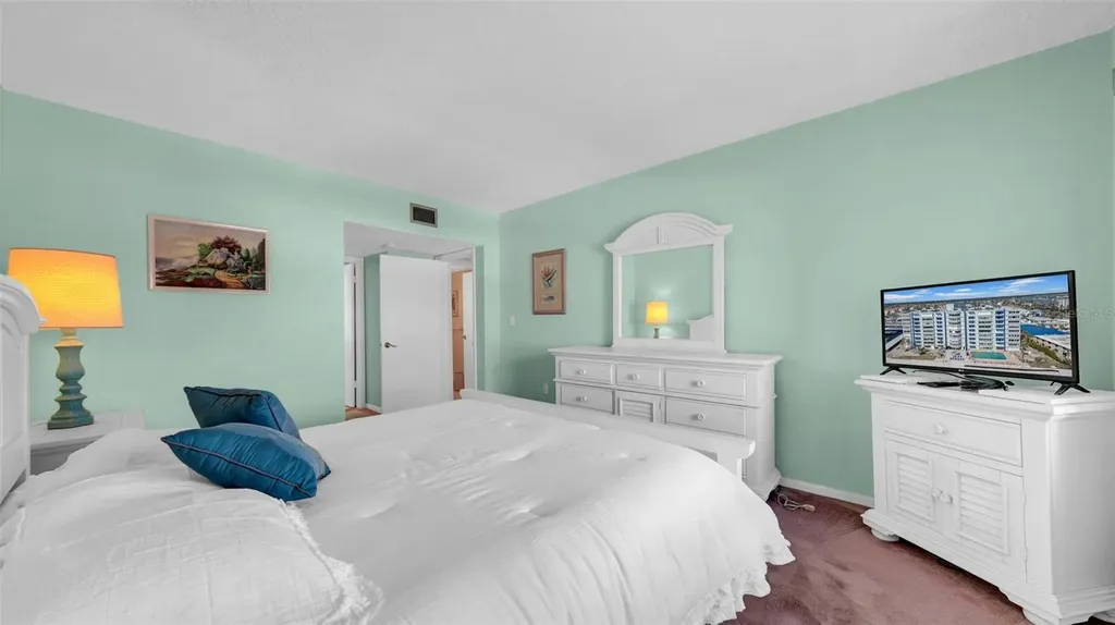 17400 Gulf Boulevard North Redington Beach FL 33708