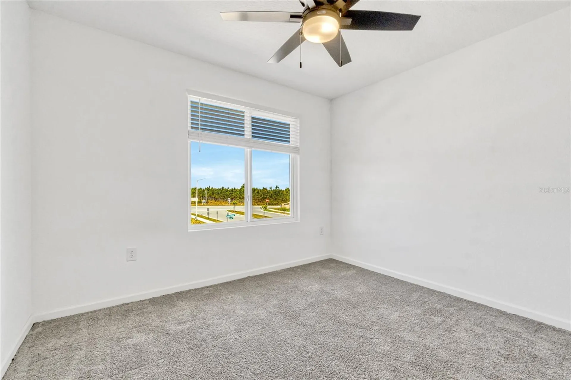 1003 Sugarwood Street Davenport FL 33837