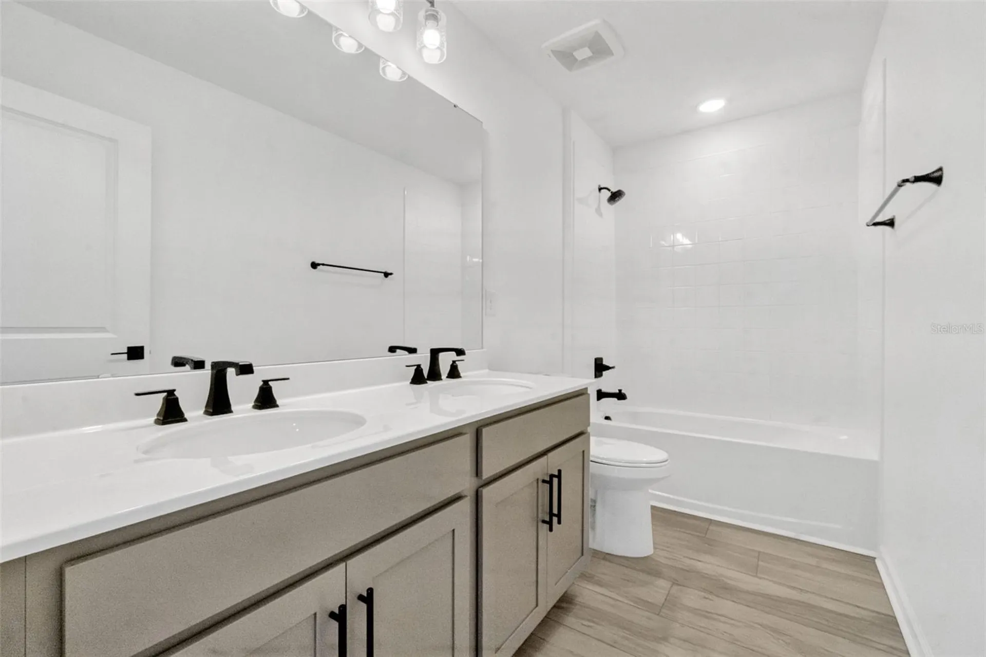 1003 Sugarwood Street Davenport FL 33837