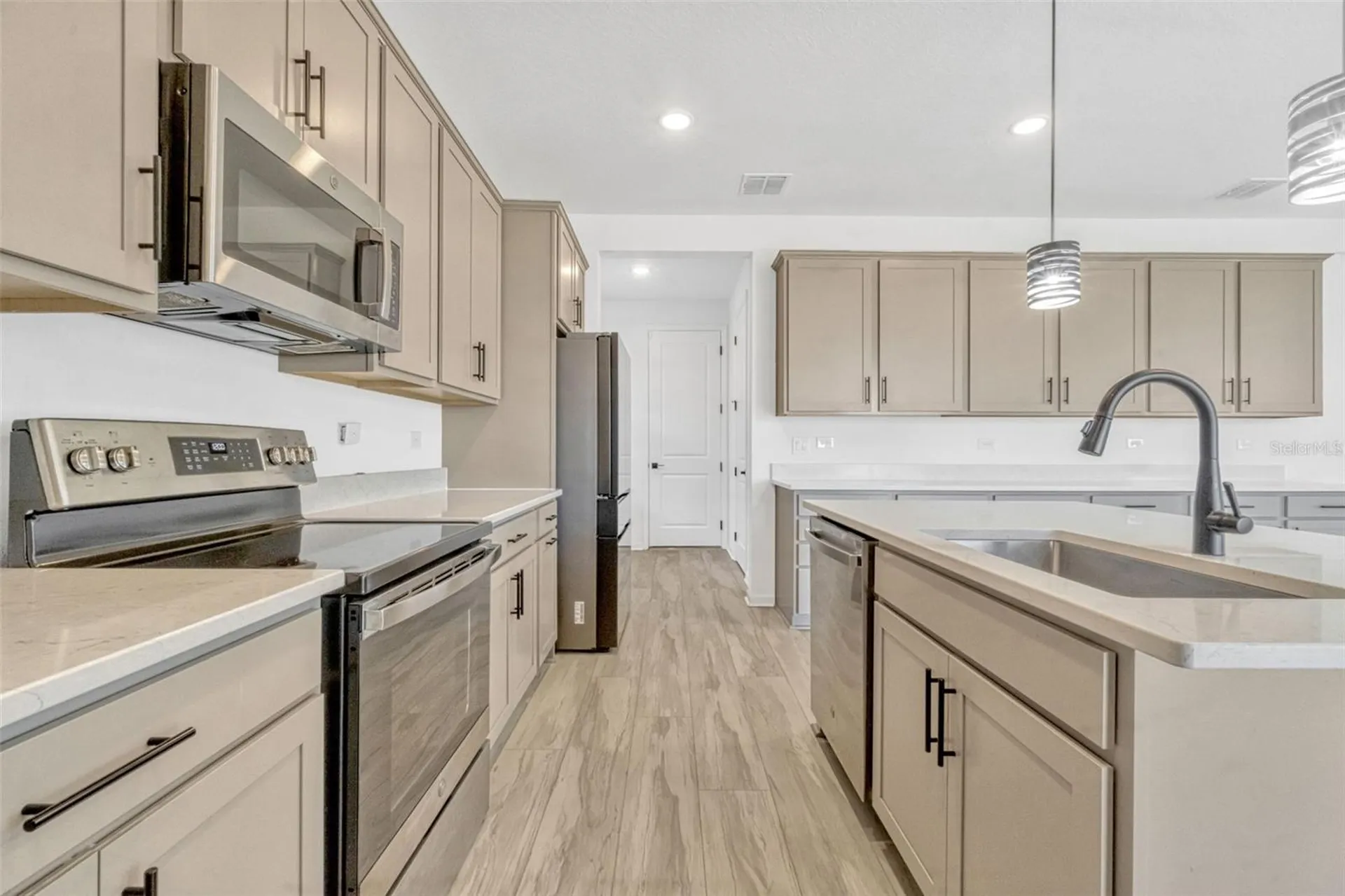 1003 Sugarwood Street Davenport FL 33837